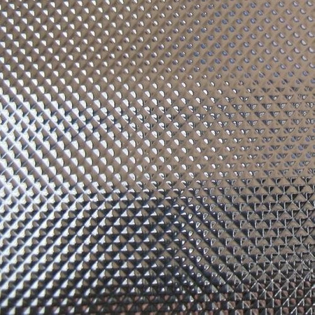 Reflective Diamond Mylar  122cm wide